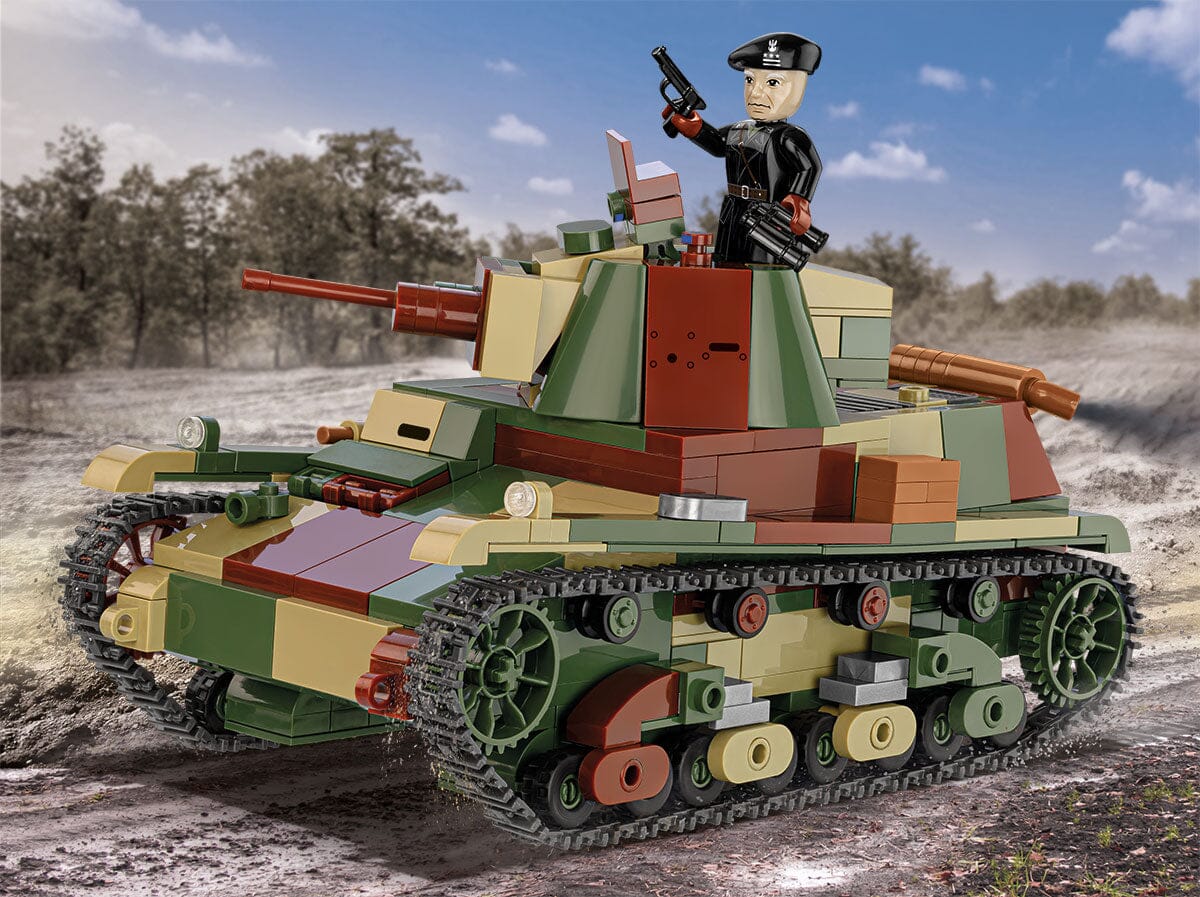 7TP Light Tank brick model - COBI 2661 - 669 bricks - Image 7