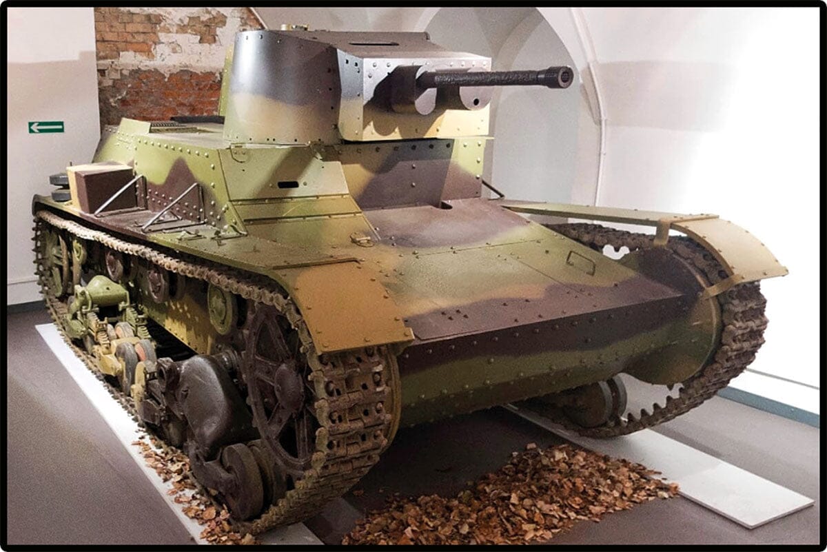 7TP Light Tank brick model - COBI 2661 - 669 bricks - Image 9