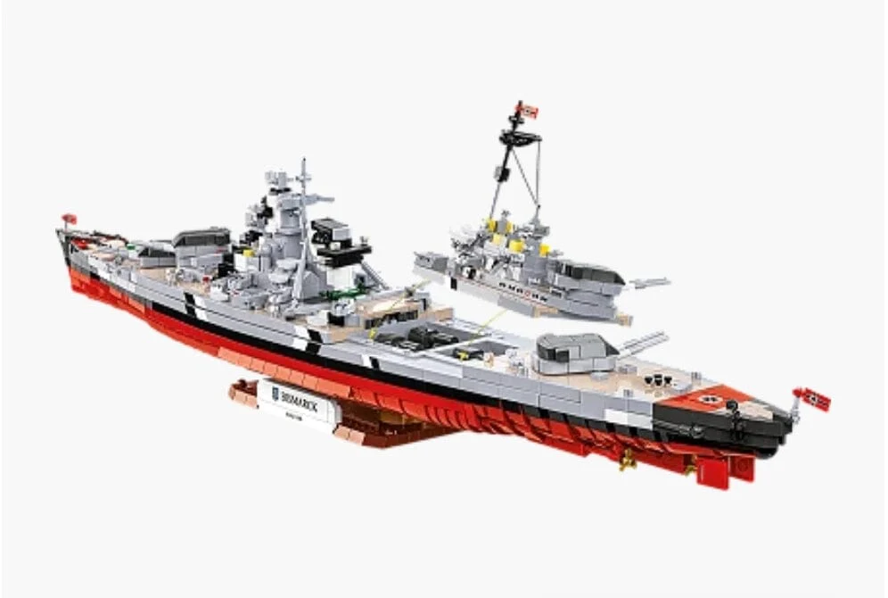 Battleship Bismarck battleship brick model- COBI 4860 - 3080 bricks - Image 6