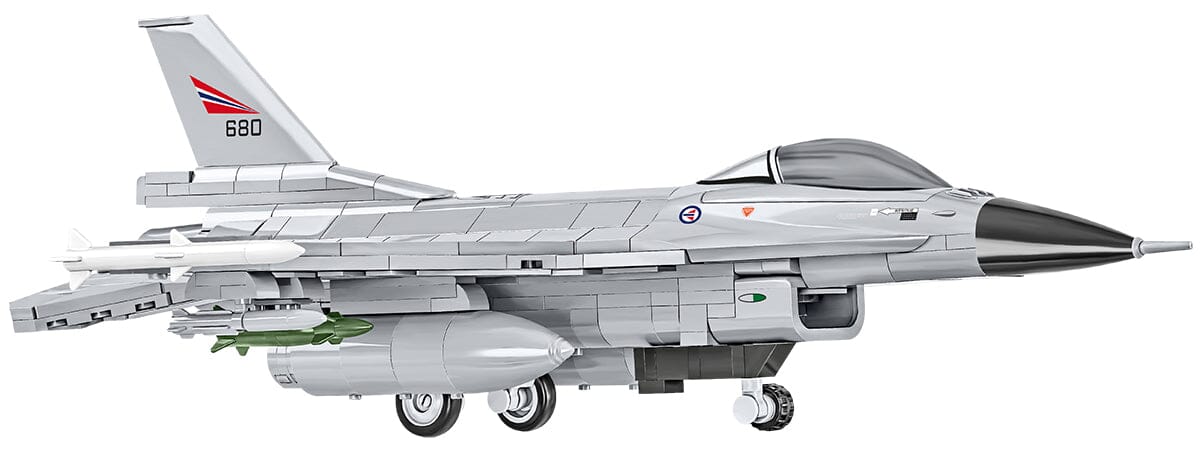 F-16 AM Fighting Falcon brick plane model - COBI 5913 - 499 bricks - Image 4