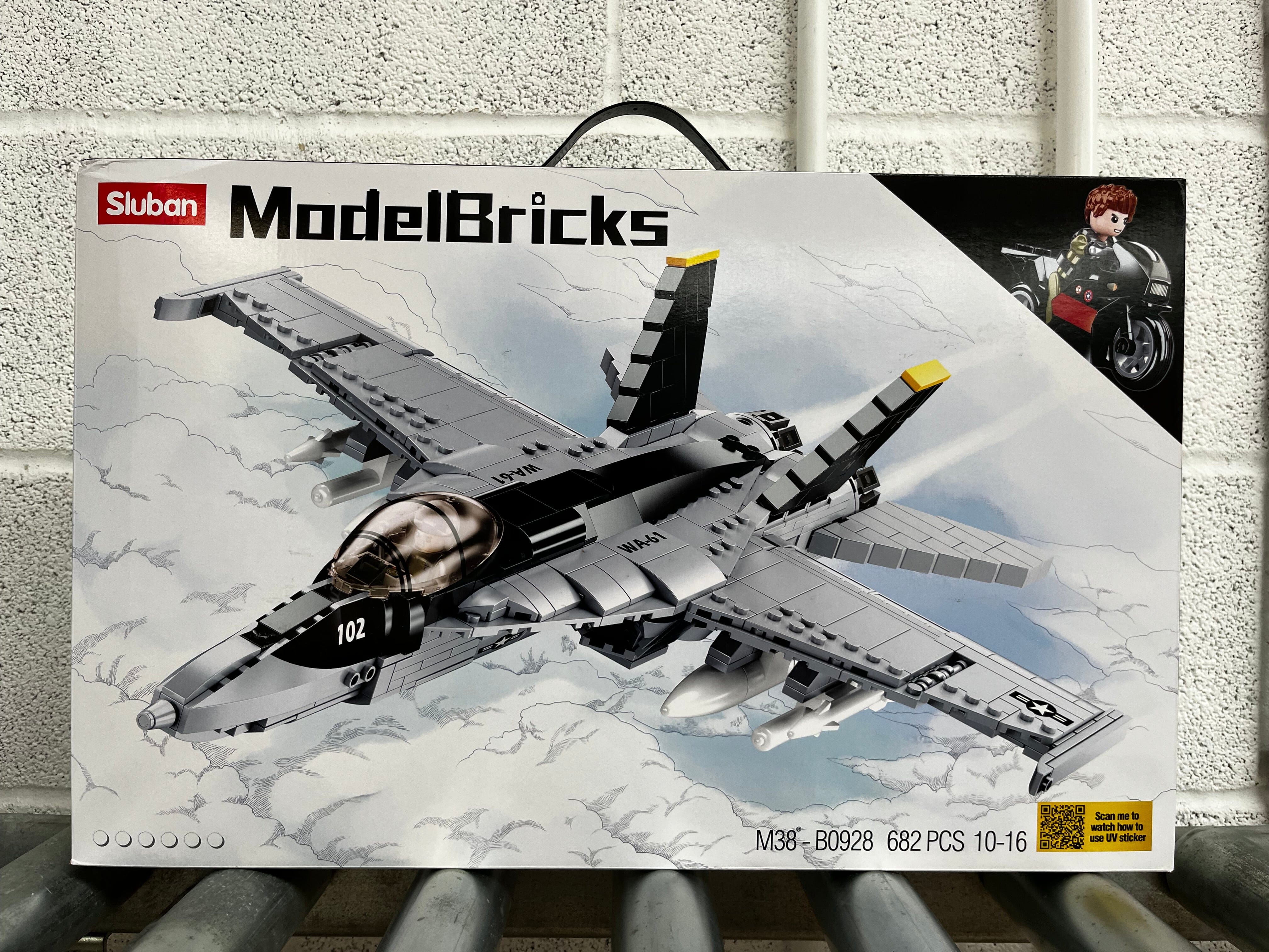 F/A - 18E 'Super Hornet' brick model plane - Sluban M38-B0928 - 682 bricks - Image 6