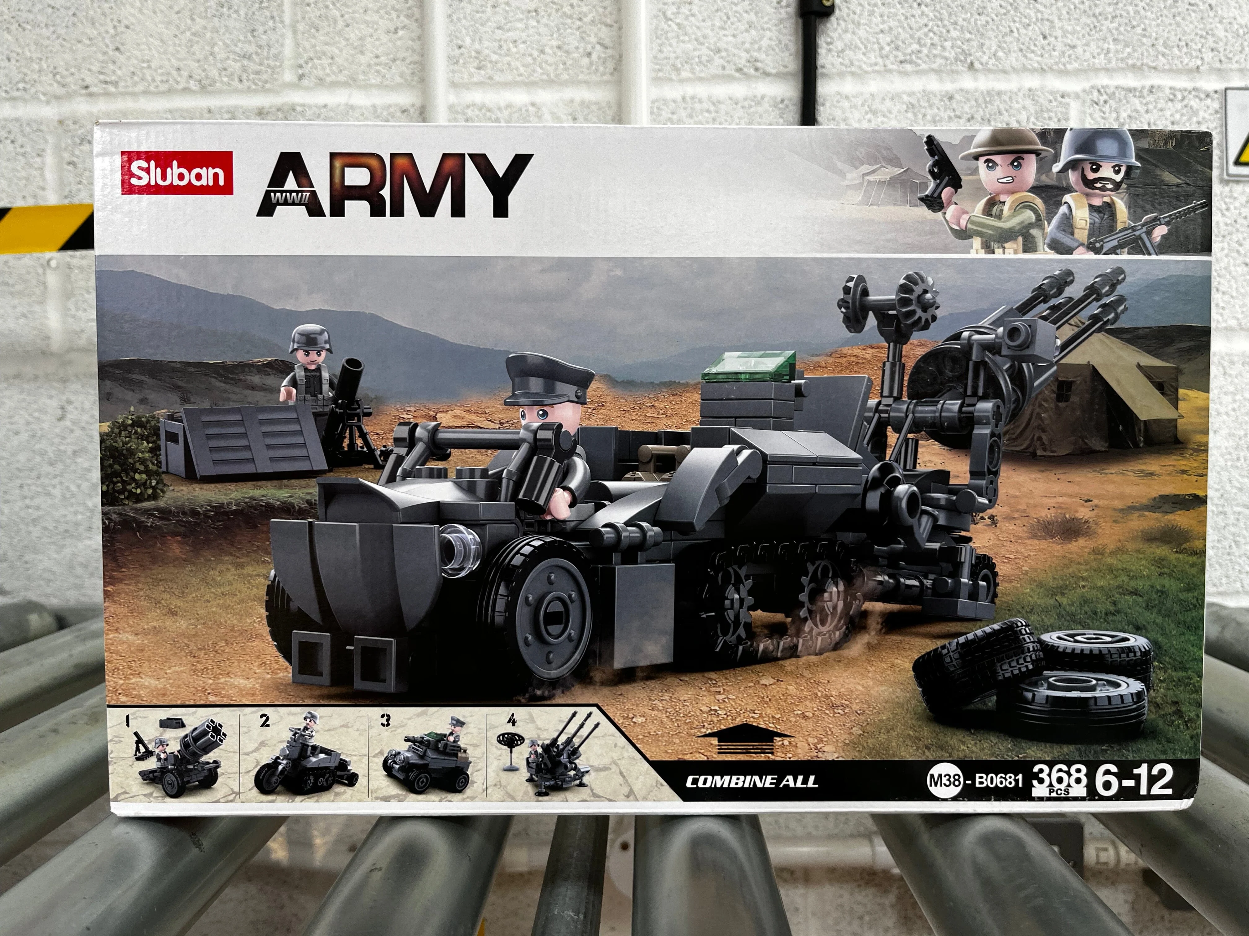 German Army (4 into 1) brick model - Sluban M38-B0681 - 368 bricks - Image 5