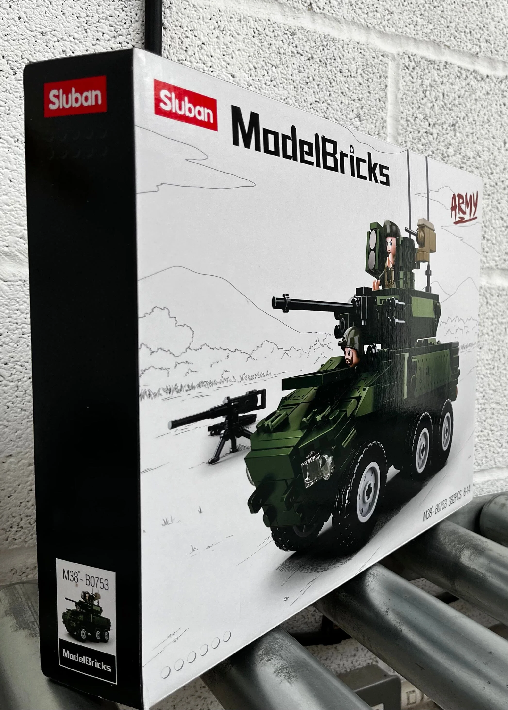 Infantry combat vehicle brick model - Sluban M38-B0753 - 382 bricks - Image 7