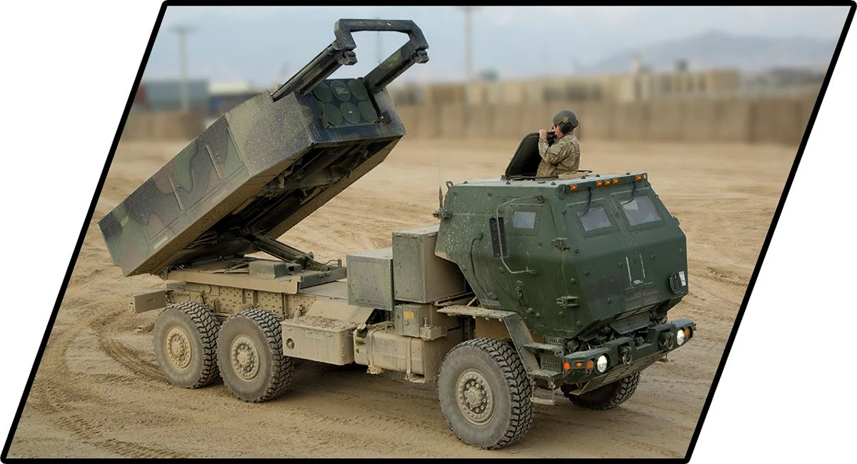 M142 Himars high mobility rocket sytem brick model  - COBI 2626 - 604 bricks - Image 4