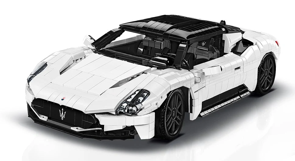 Maserati MC20 brick model car - COBI 24335 - 2269 bricks - Image 2