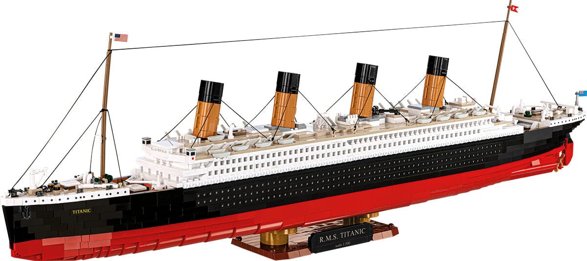 RMS Titanic ship historic brick model - COBI 1686 - 3260 bricks