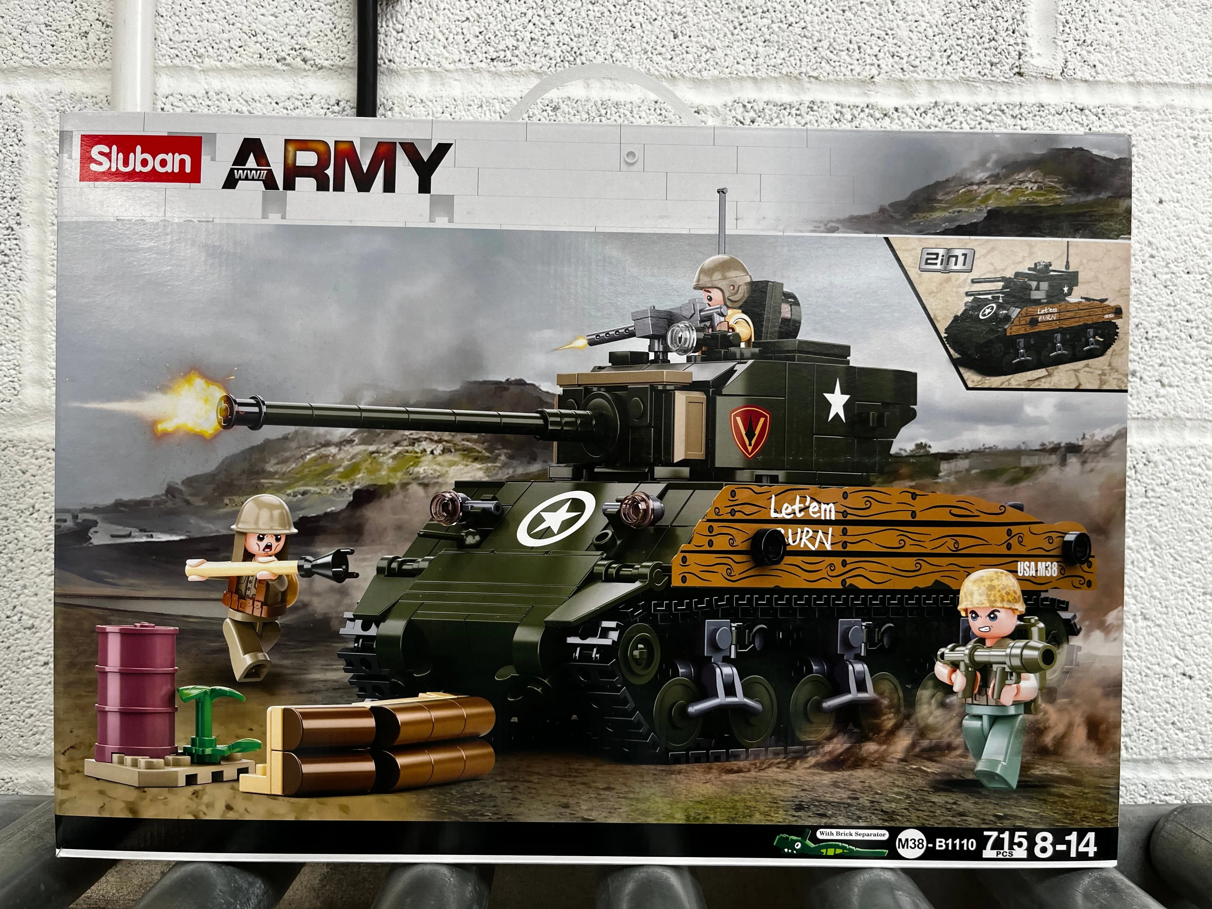 Sherman M4A3 (76W) brick tank model - Sluban M38-B1110 - 715 bricks - Image 6
